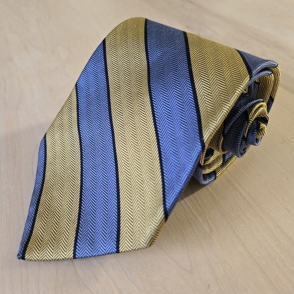 Brooks Brothers Blue and Gold Striped Tie - Picture 1 of 8